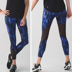 LULULEMON All Meshed Up 7/8 tights blue black
